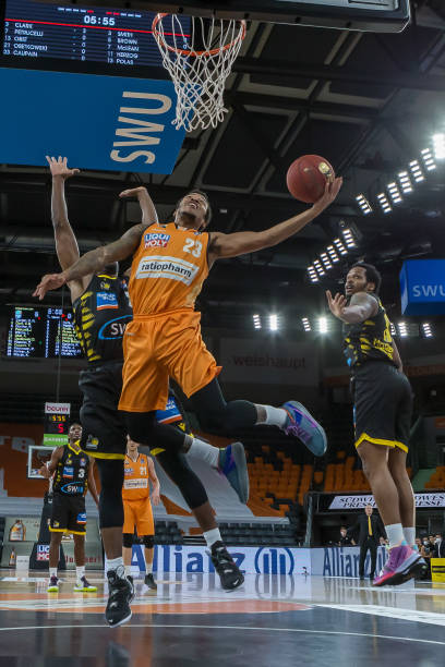 表现出色 表现出色