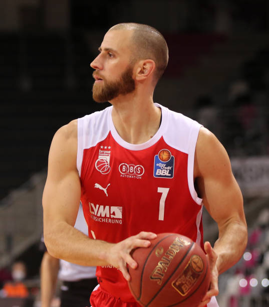 在何种天气 在何种天气